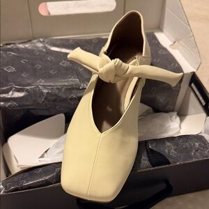 ShuShop Cream Bow Flats